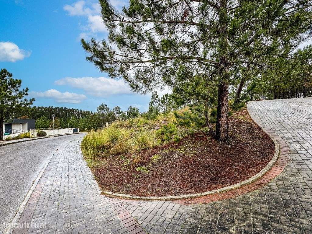 Lote 621 m2 para construção de moradia com 2 pisos, garagem e piscina. - Grande imagem: 5/21