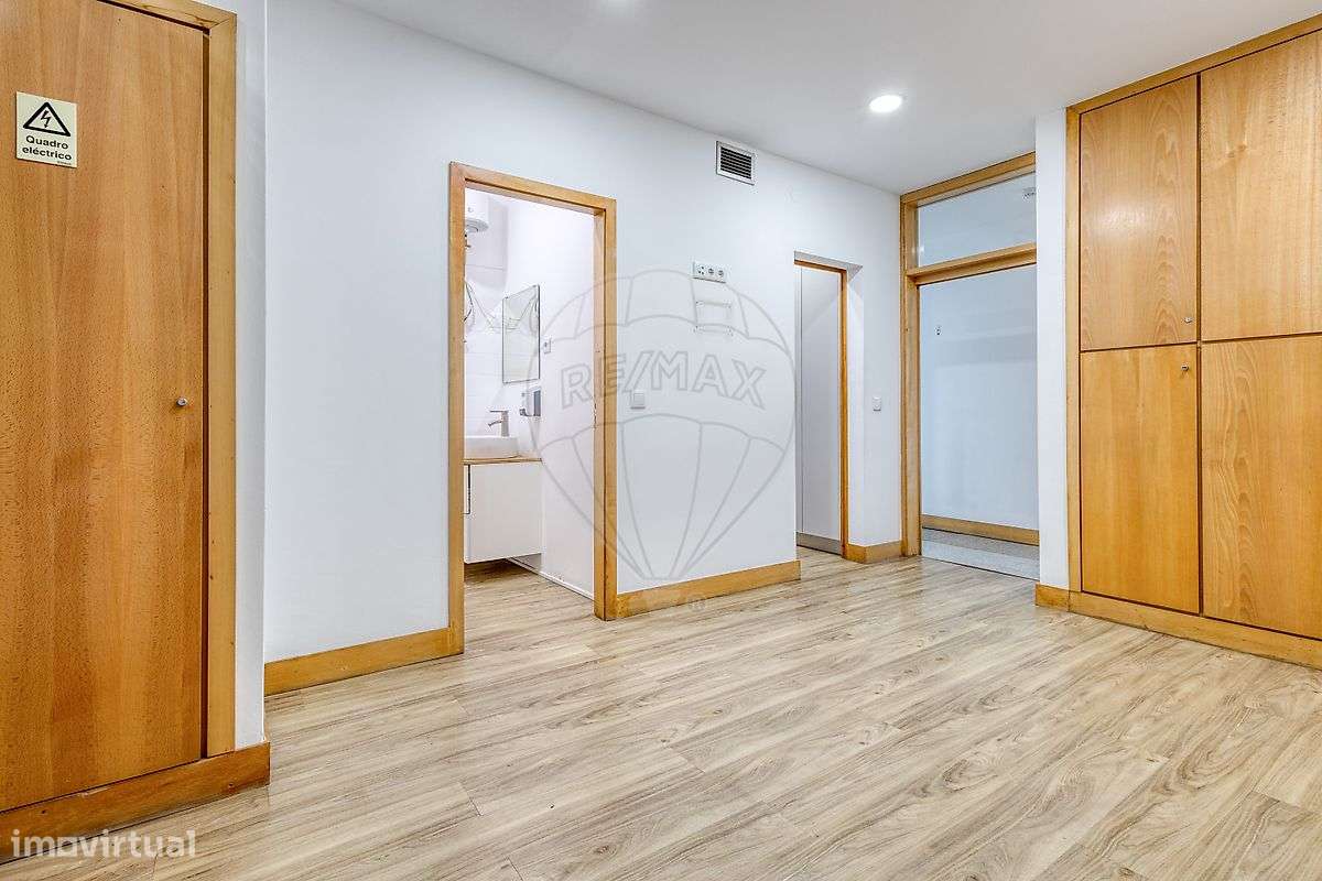 Escritório T0 para arrendamento - Grande imagem: 4/24