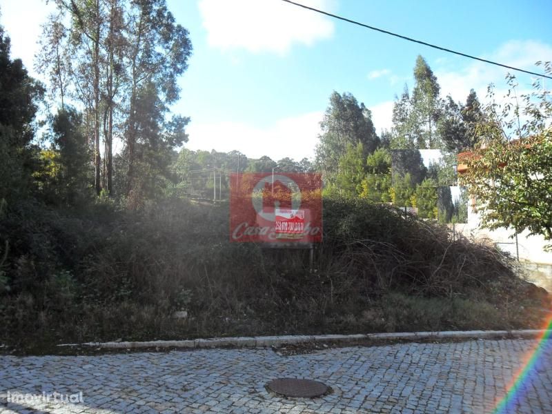 Lote com 650m2 em Fornelo, Vila do Conde