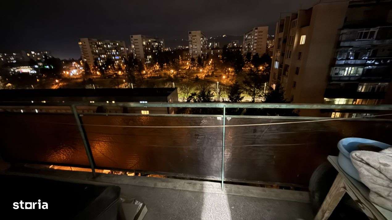 Apartament  cu 2 camere decomandate, zona Interservisan-7