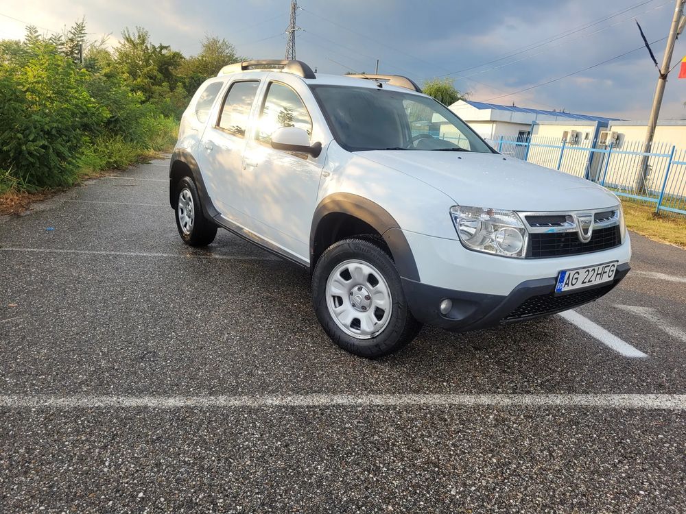 Dacia Duster I [2010 - 2017] 1.6 4x4 Laureate 2011