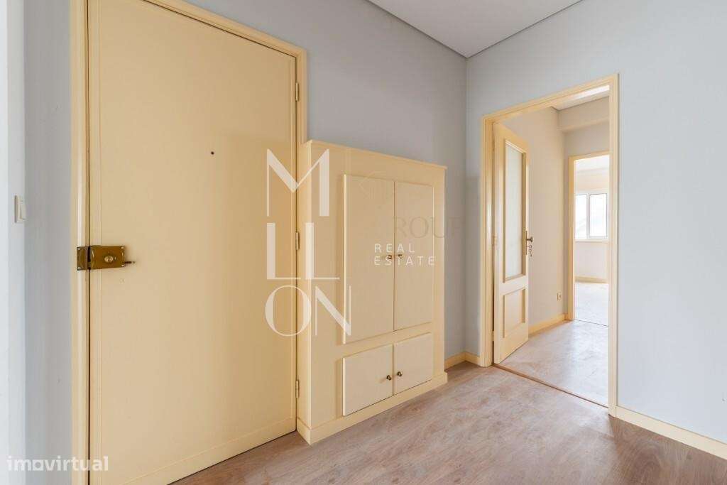 APARTAMENTO T2+1 EM SERRALVES - Grande imagem: 2/22