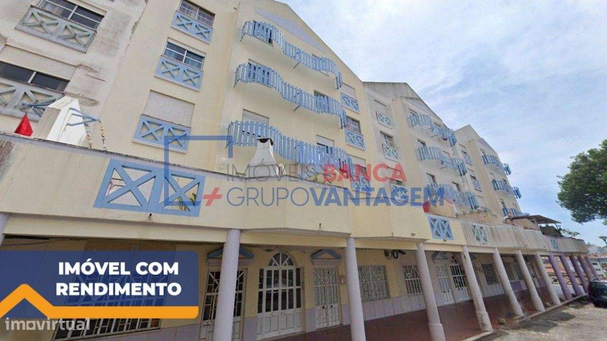 Apartamento T2 em Mem-Martins - Grande imagem: 1/8