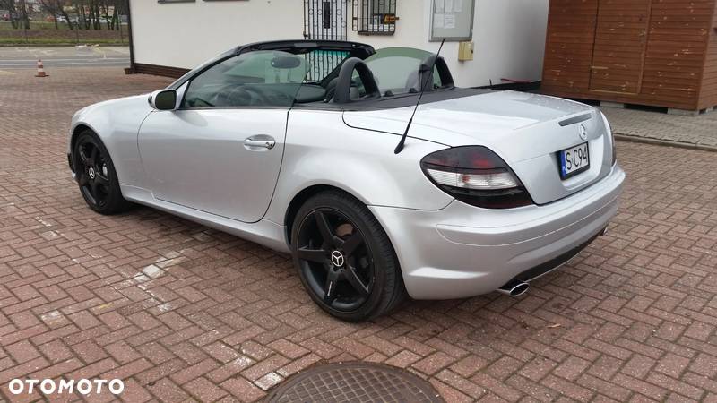 Mercedes-Benz SLK - 16