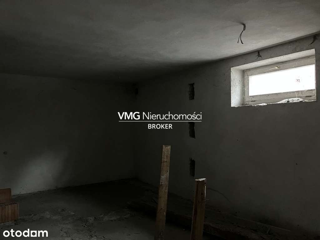 Dom do wykończenia dla osób z wyobraźnią.-16