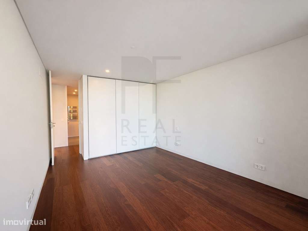 Exclusivo T2 de Luxo | 154 m² | Condomínio Sandwoods com Piscina, C...-17