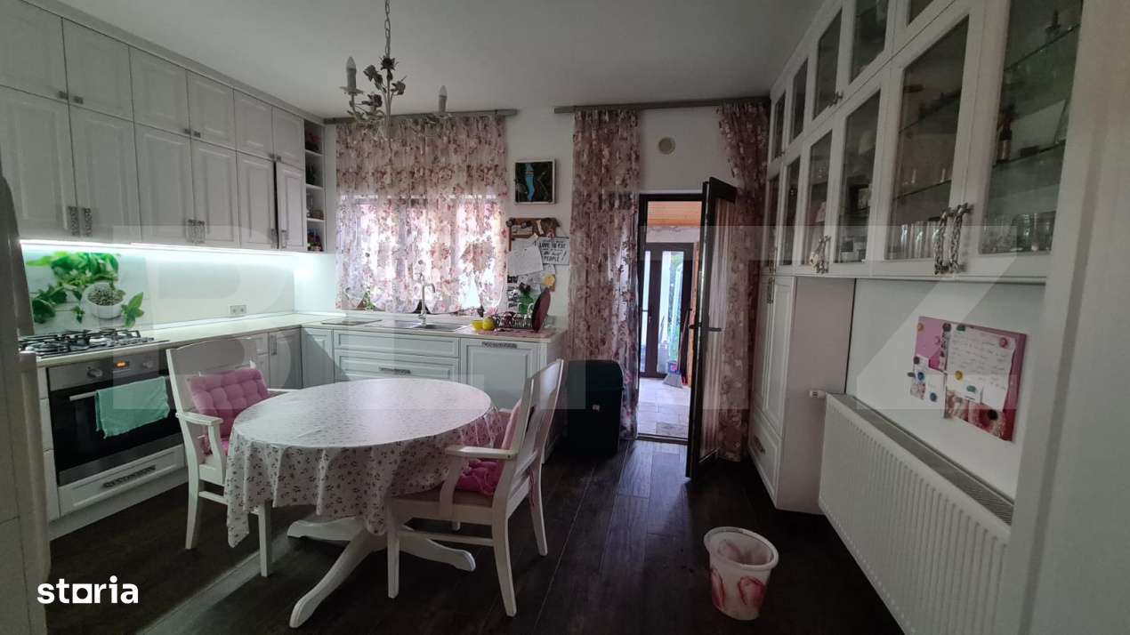 Casa de vanzare, 153 mp, teren 500 mp, Cartierul Marcus - Imagine principală: 5/19