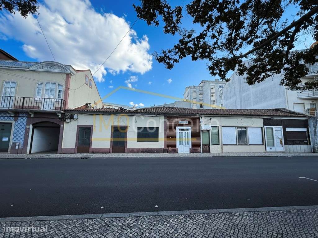 Conjunto de Imóveis para Reabilitação Centro do Entroncamento - Grande imagem: 4/50