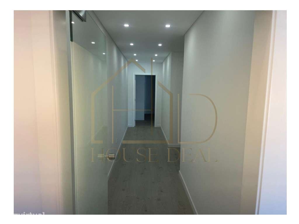 MAGNÍFICO Apartamento T3 com Parqueamento e Arrecadação. Montijo - Grande imagem: 4/21