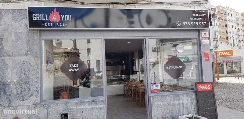 Churrasqueira Procura Novo Dono - Grande imagem: 4/5