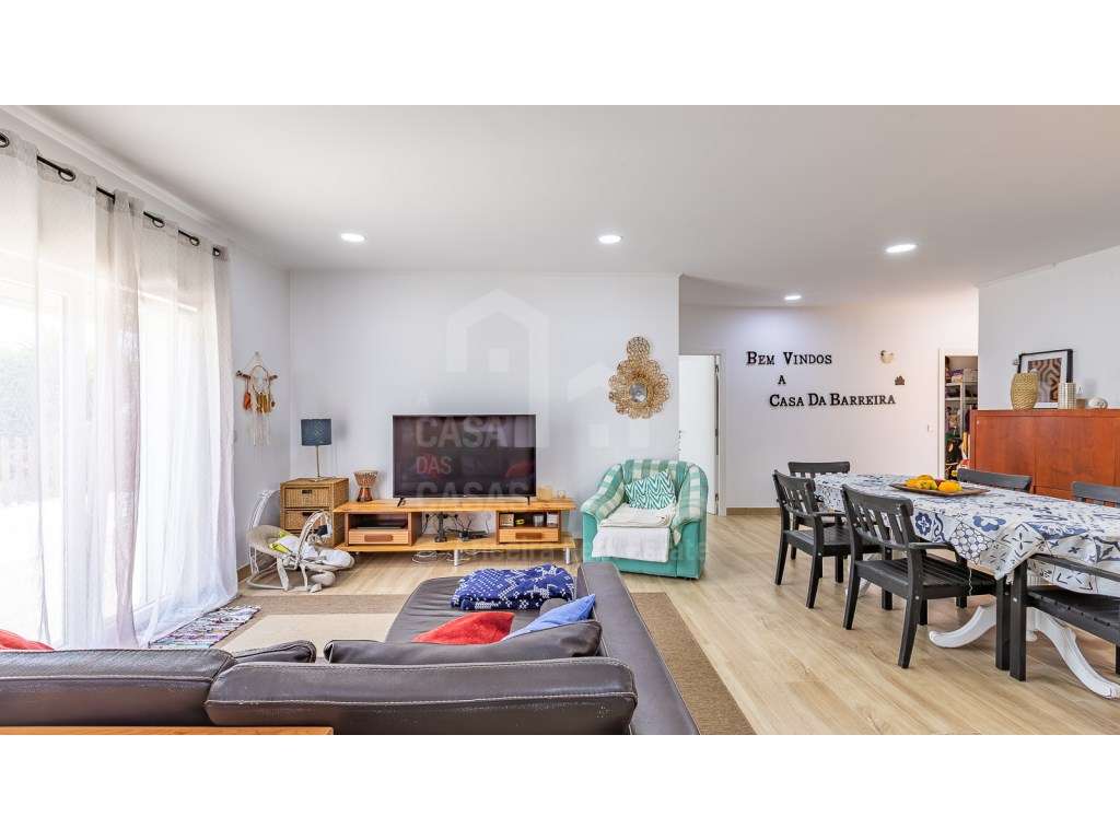 Vende Moradia T8, Ericeira 15 Km, A Casa das Casas-55