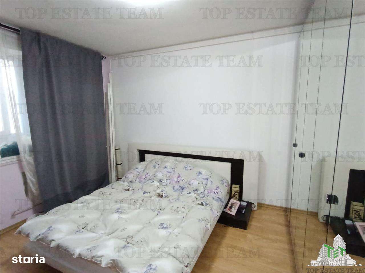 Apartament frumos intr-un bloc reabilitat, cu 3 camere si balcon in Dr-2