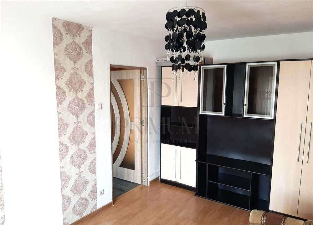 SOARELUI - 3 CAM - DECOMANDAT - ETJ.1 - BOXA - CENTRALA - Imagine principală: 5/12