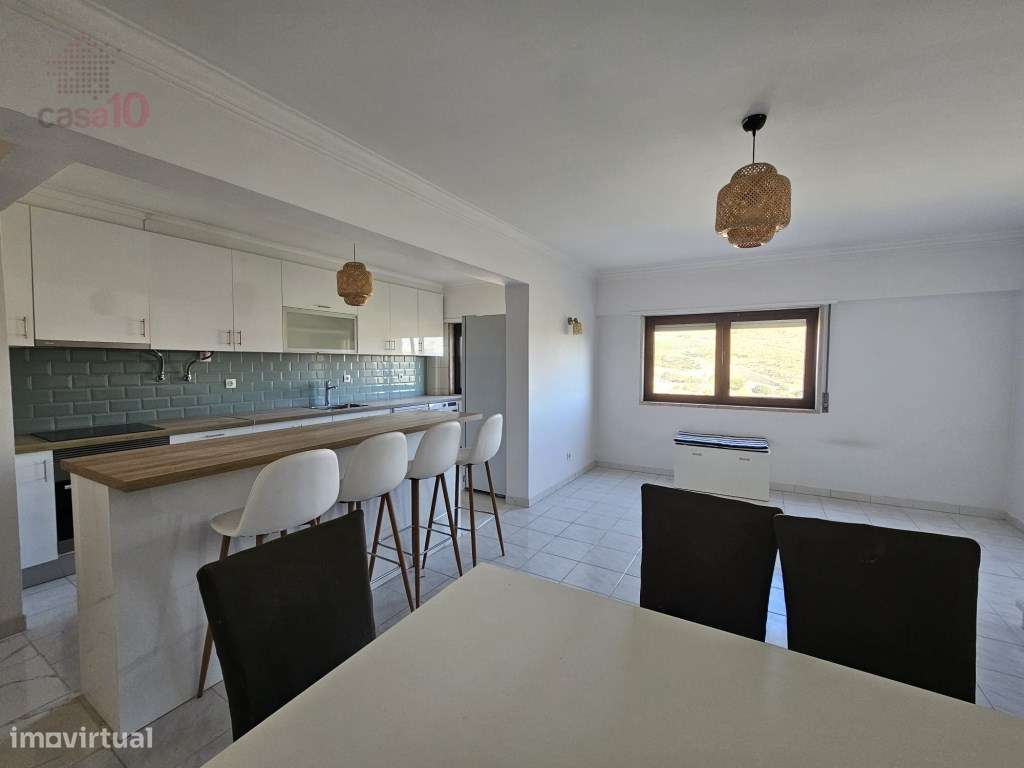 Apartamento T3 renovado para venda em São Marcos-3