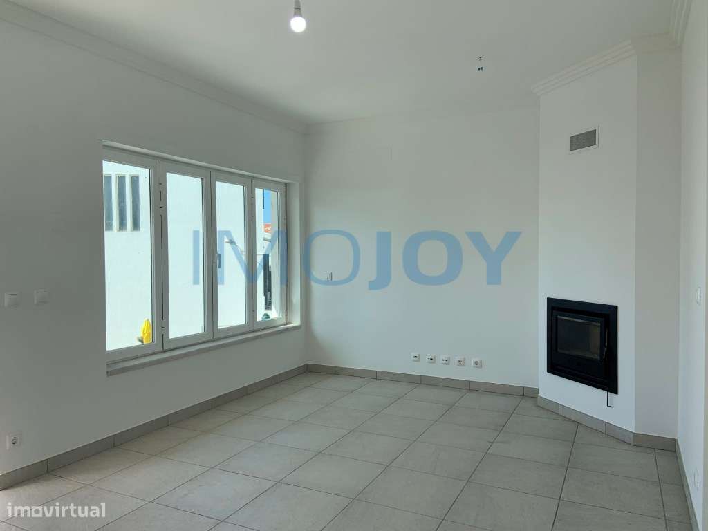 Excelente Moradia T3 na Ericeira com Jardim e Churrasqueira - Grande imagem: 5/48