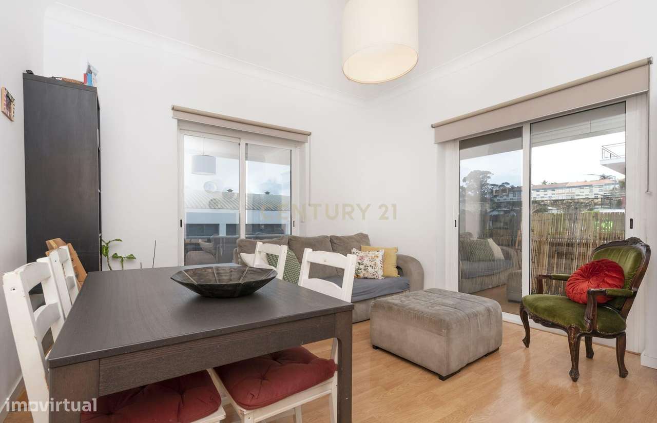 Apartamento de 4 assoalhadas no Largo do Mercado em Queluz - Grande imagem: 4/28