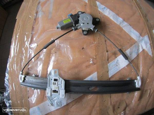 Elevador Com Motor 96485141 CHEVROLET MATIZ 800 2008 0.8I 52CV 5P BRANCO FE 2 PINOS CHEVROLET MATIZ 2008 0.8I 52CV 5P CINZA FESQ 2 PINOS - 2