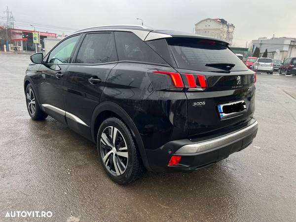 Peugeot 3008 1.6 BlueHDI S&S EAT6 Allure - 4