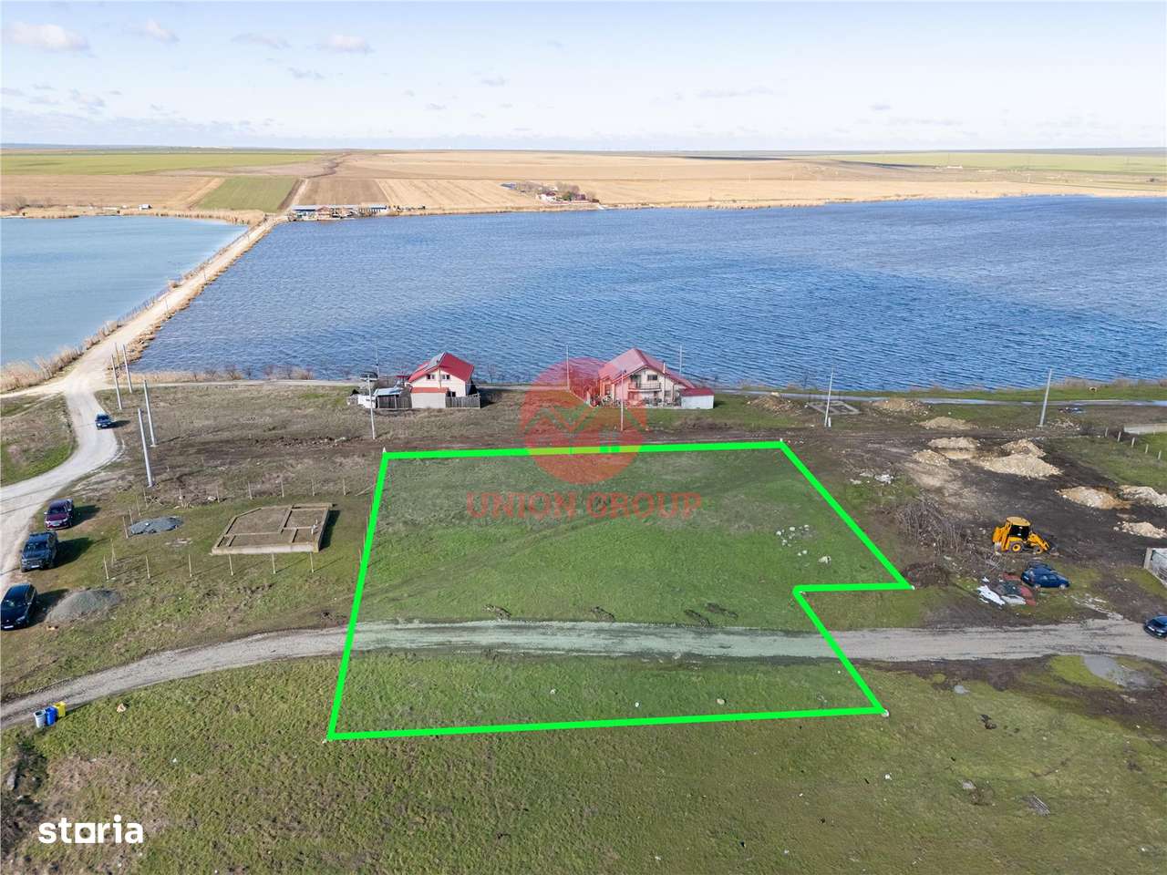 Teren Intravilan 2380 mp Langa Lac, Corbu-0