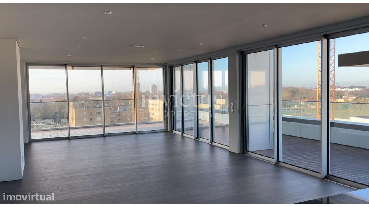Penthouse T3 em Matosinhos-8
