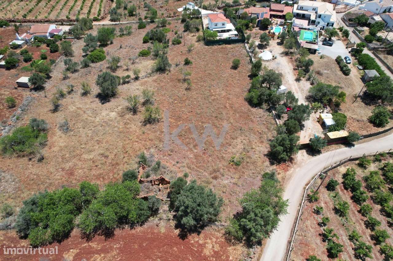 Silves – Messines – Mogas | Lote urbano: 1.100 m2 | Construa 1 ou 2 mo - Grande imagem: 5/26
