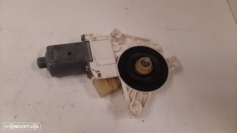 Motor Elevador Vidro Frt Dto  Mercedes-Benz M-Class (W164) - 2