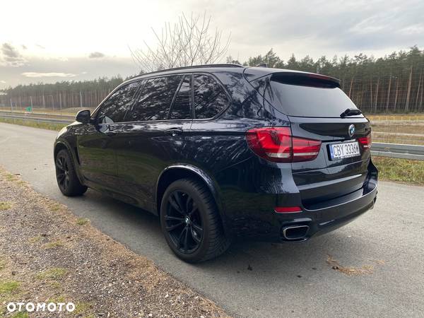 BMW X5 xDrive50i - 7