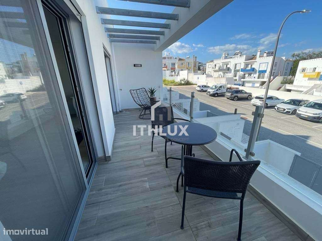 Excepcional Moradia Contemporânea 3+2, em Tavira-26