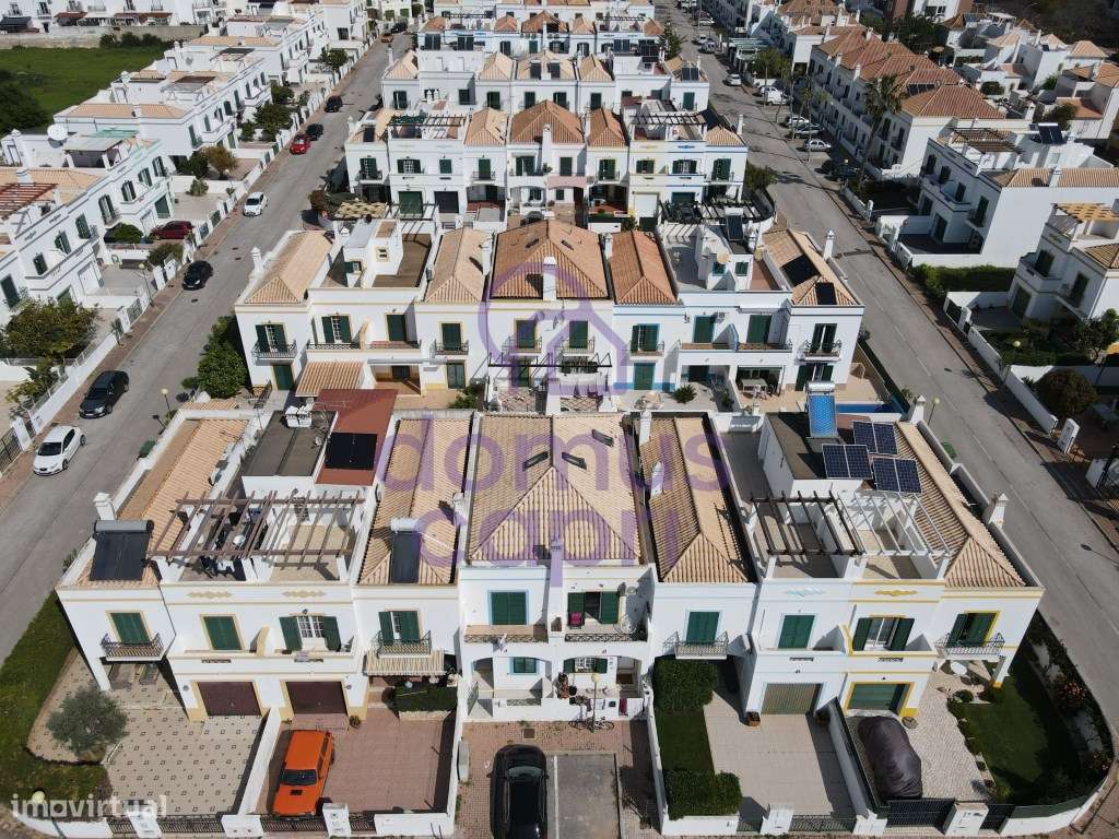 Moradia T2+1 com Quintal em Mato Santo Espírito - Tavira-13