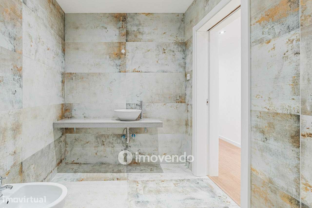 Apartamento T3 Duplex novo, com terraço e garagem, em Loures-36