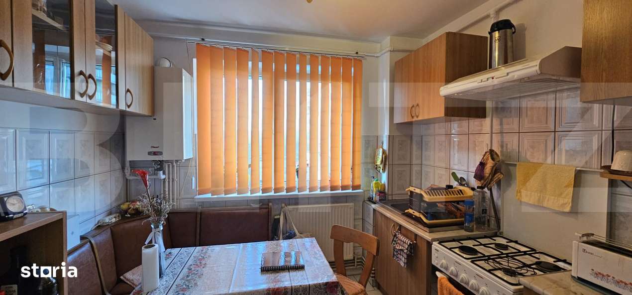 Apartament  3 Camere  Vedere Superba spre Lacul de Agrement zona Garii - Imagine principală: 5/6