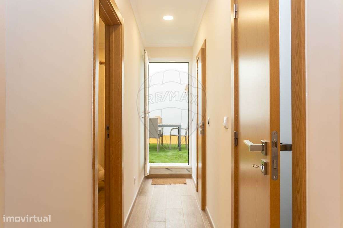 Moradia T1 para venda-15