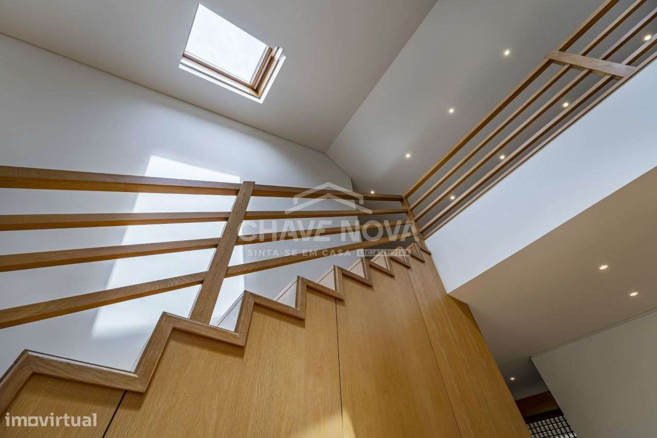 Moradia T4+1 de Luxo em Matosinhos-11