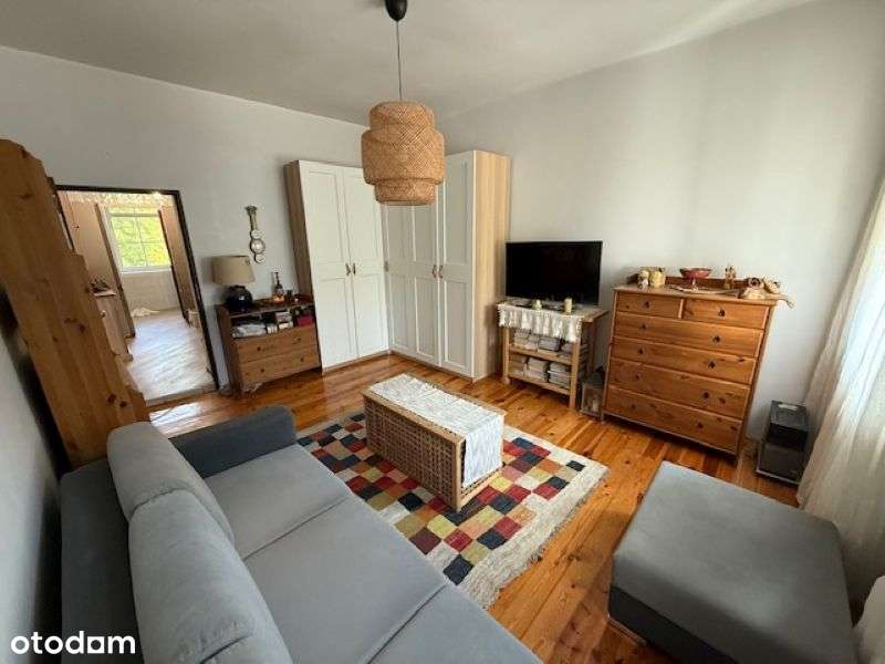 Przytulna kawalerka z oddzielną kuchnią, Sołacz-4