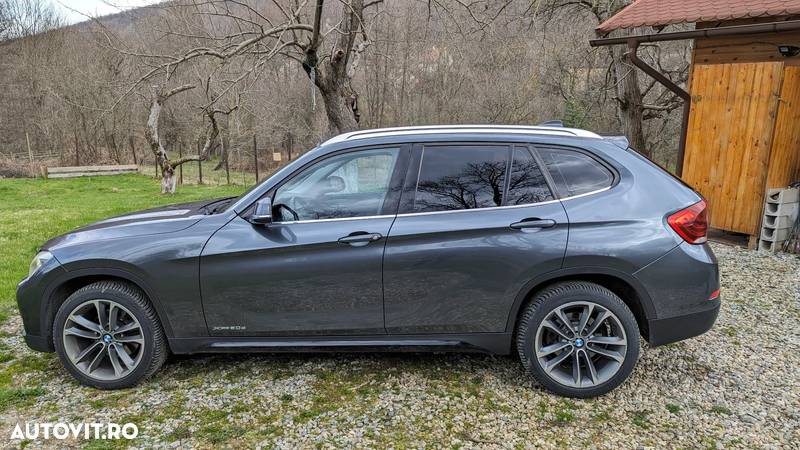 BMW X1 xDrive20d Aut. Sport Line - 2