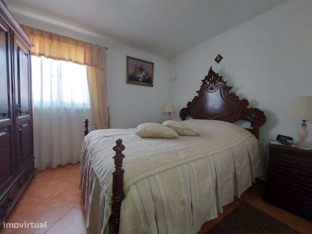 Moradia T2 venda na Aldeia da Moura da Serra.-6