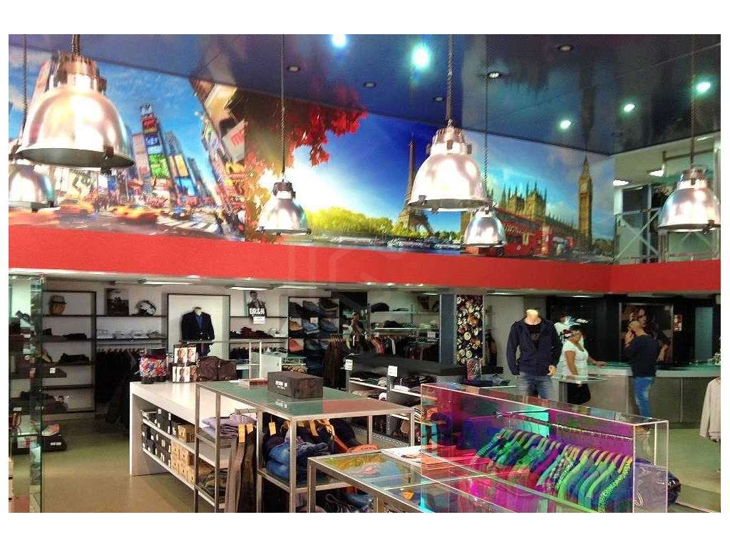 Galerias em S. João da Madeira - Grande imagem: 3/12