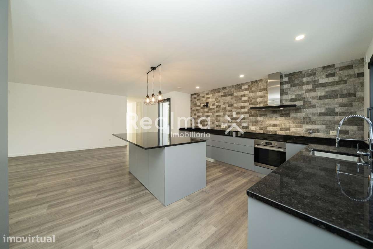 Moradia Térrea T3+Escritório em Este S.Mamede-Braga-25