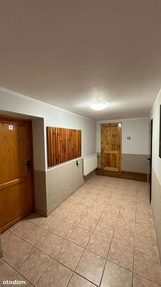 Przestronny dom (inwestycja) w Poznaniu! Duży potencjał!-15