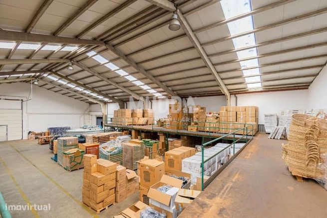 Armazém Industrial de Excelência para Venda – Zona Industrial de Corte-12