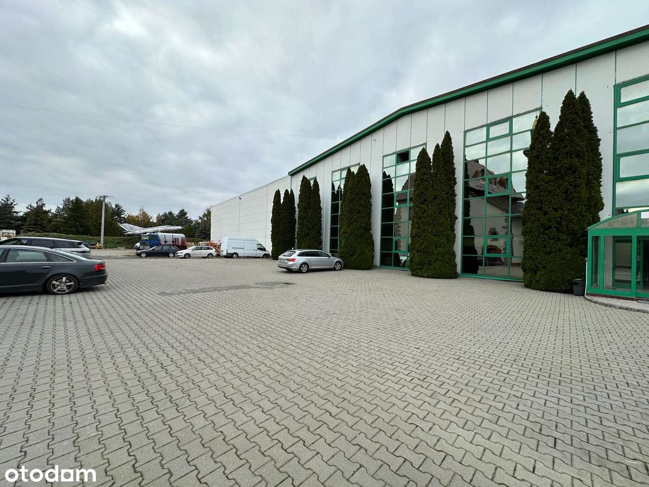 Lokale użytkowe – 4 pokoje, idealne na gabinety i biura+części wspólne - Pełny obrazek: 2/11