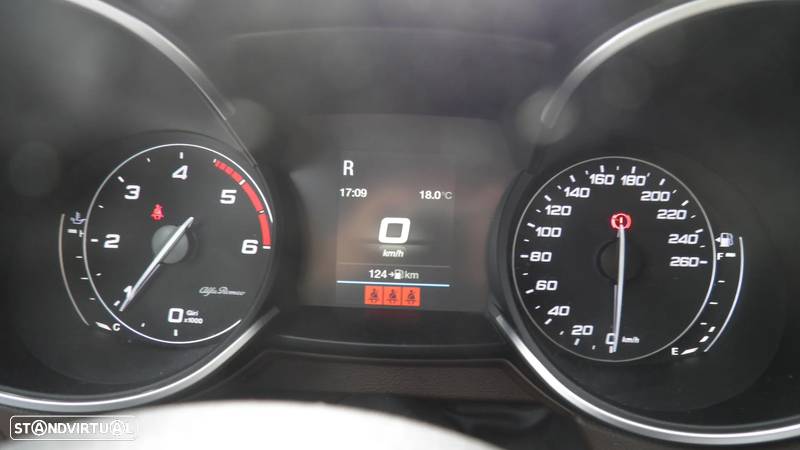 Alfa Romeo Stelvio 2.2 D Super AT8 Q4 - 18