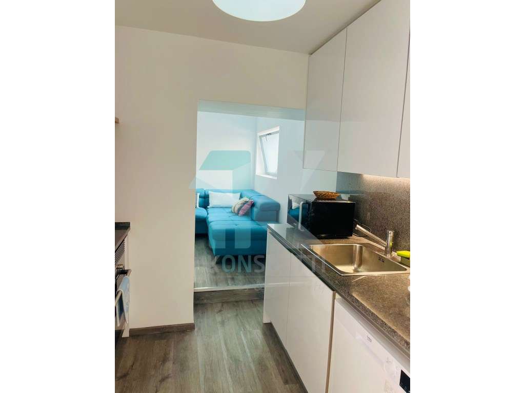 Moradia T3 + T2 em São João do Estoril - Alapraia-47