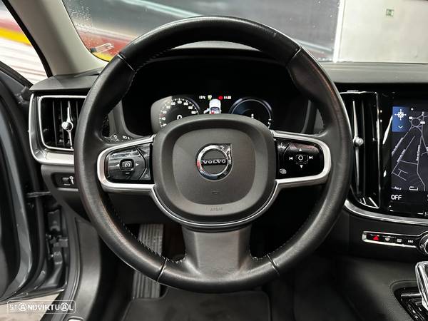 Volvo V60 2.0 T8 AWD TE Inscription - 22