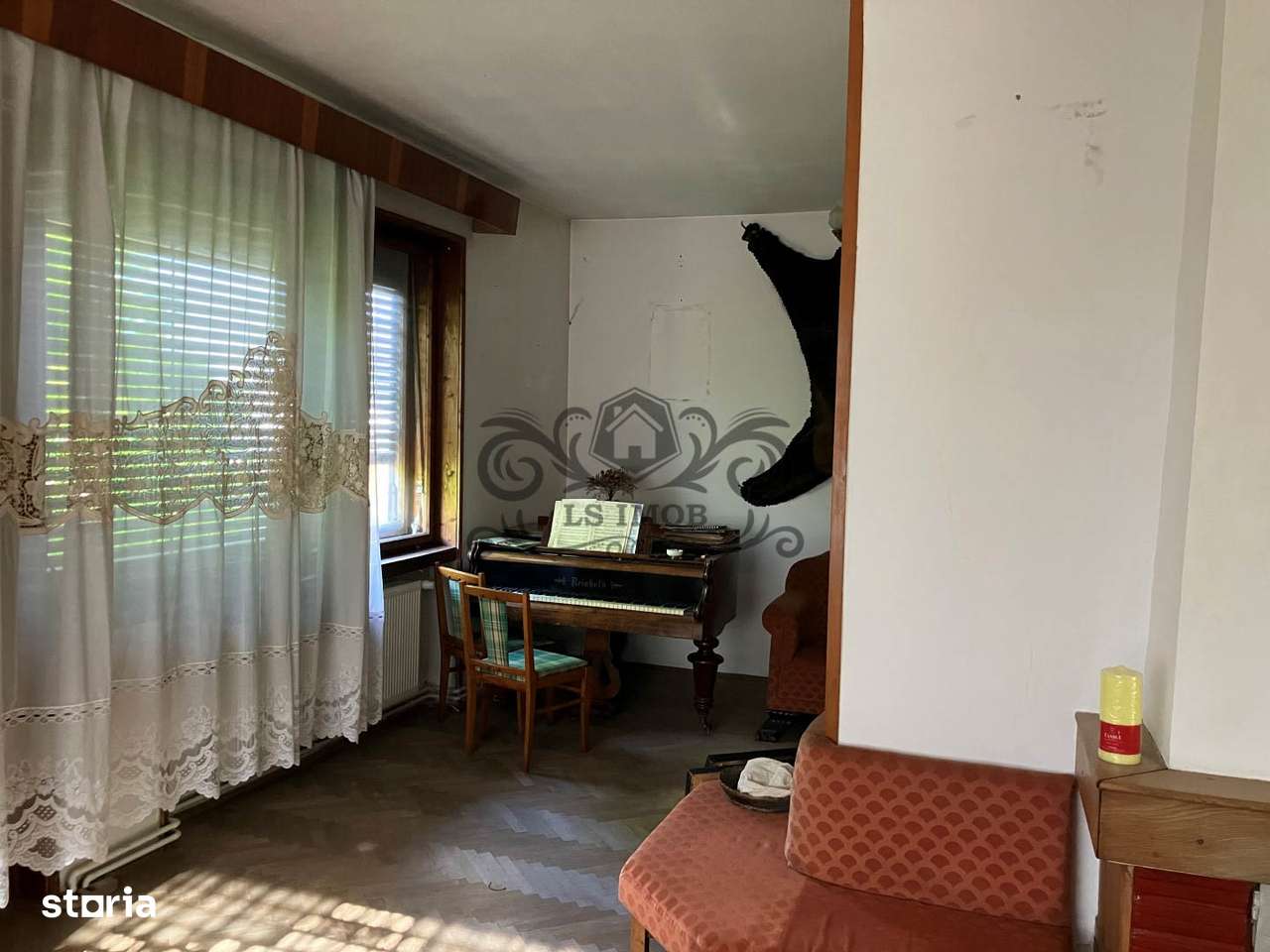 Vând Vilă deosebită cu 5 camere in Centrul Brașovului-9