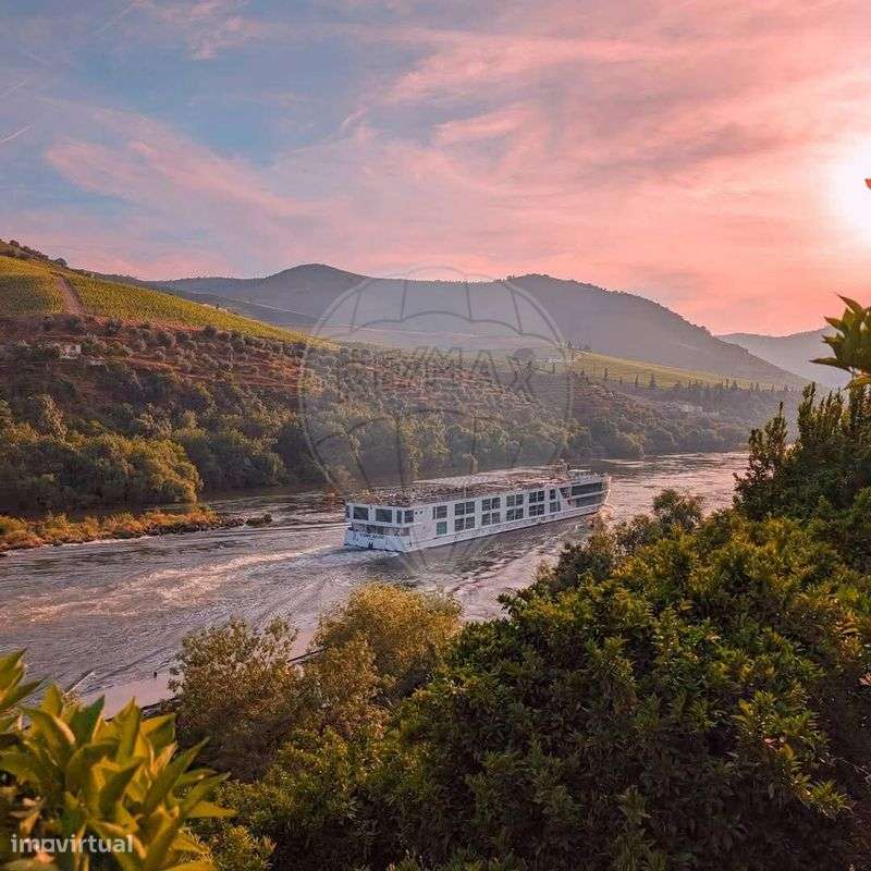 Moradia T13 para venda-31