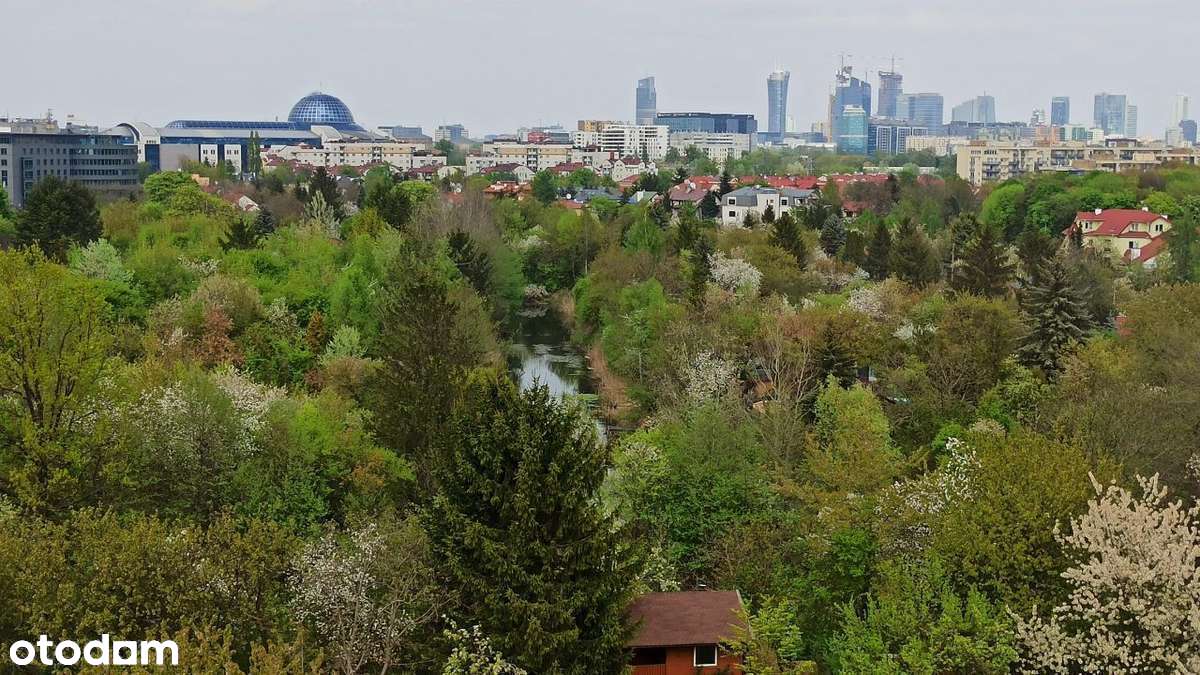 Dwupokojowe mieszkanie z balkonem i widokiem na miasto