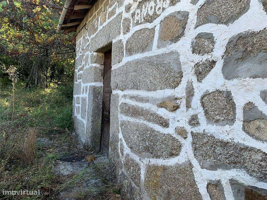 Moradia T2 para venda - Grande imagem: 3/12