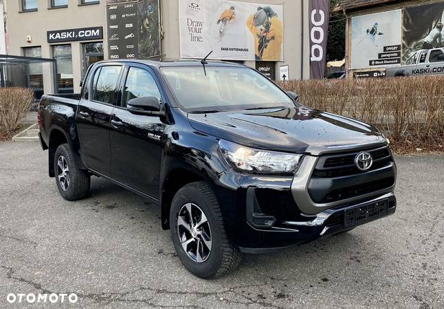 Toyota Hilux 2.4 D-4D Double Cab DLX 4x4 - 16