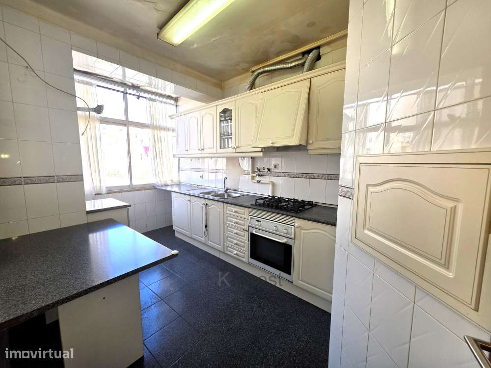 Apartamento T2 convertido em T3, Dafundo , Oeiras - Grande imagem: 4/31